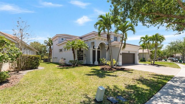 12300 NW 77th Mnr, Parkland, FL 33076