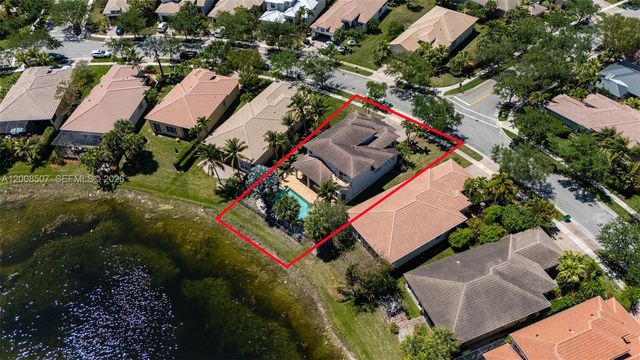 12300 NW 77th Mnr, Parkland, FL 33076