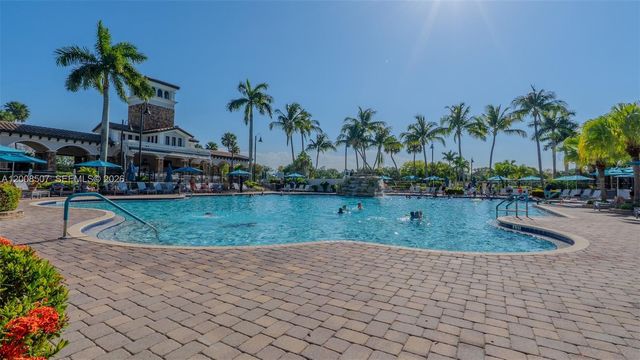12300 NW 77th Mnr, Parkland, FL 33076