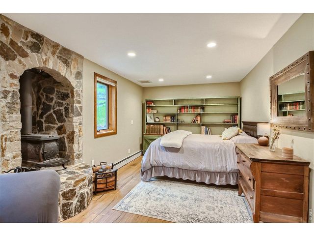 148 Granite Dr, Boulder, CO 80302