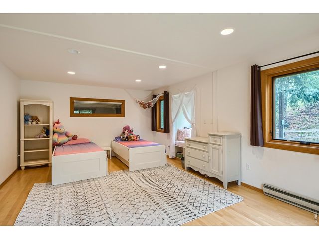 148 Granite Dr, Boulder, CO 80302