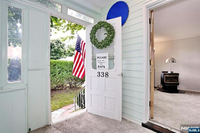338 4th Avenue, Hawthorne, NJ 07506