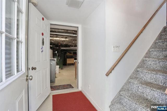 338 4th Avenue, Hawthorne, NJ 07506