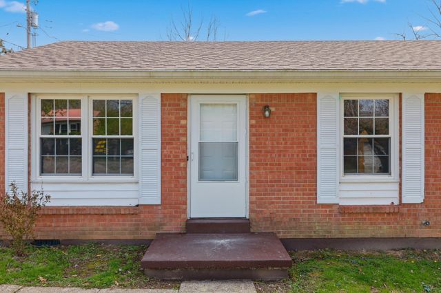 21 Raintree Court, Irvine, KY 40336