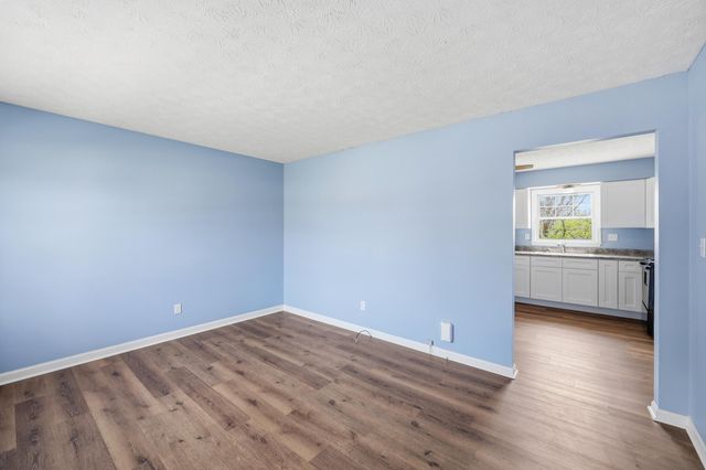 21 Raintree Court, Irvine, KY 40336