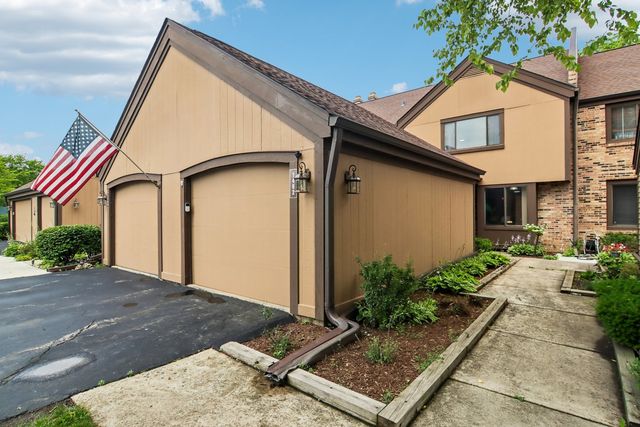1462 FAIRFAX Lane, Buffalo Grove, IL 60089