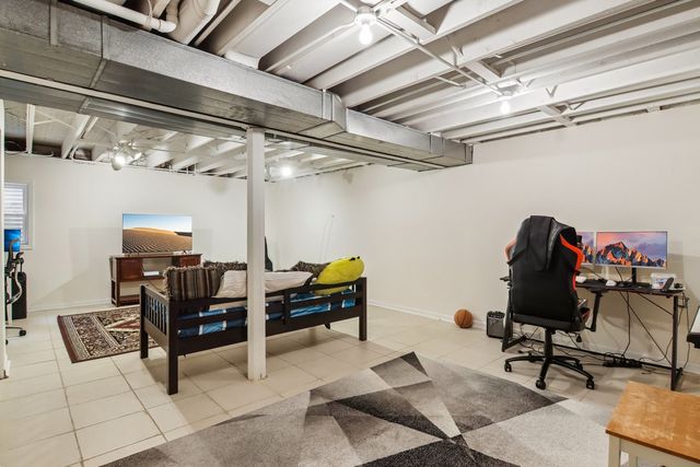 1462 FAIRFAX Lane, Buffalo Grove, IL 60089