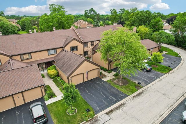 1462 FAIRFAX Lane, Buffalo Grove, IL 60089