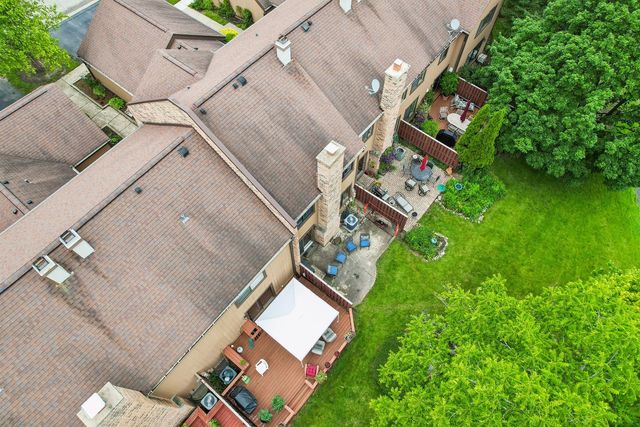 1462 FAIRFAX Lane, Buffalo Grove, IL 60089