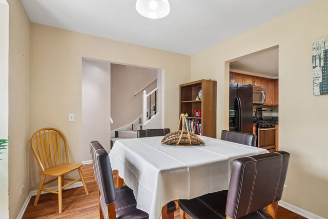 1462 FAIRFAX Lane, Buffalo Grove, IL 60089