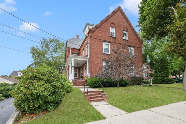 25 Blackstone Street, Cumberland, RI 02864