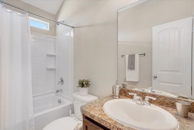 6325 Seagull Lane, Fort Worth, TX 76179