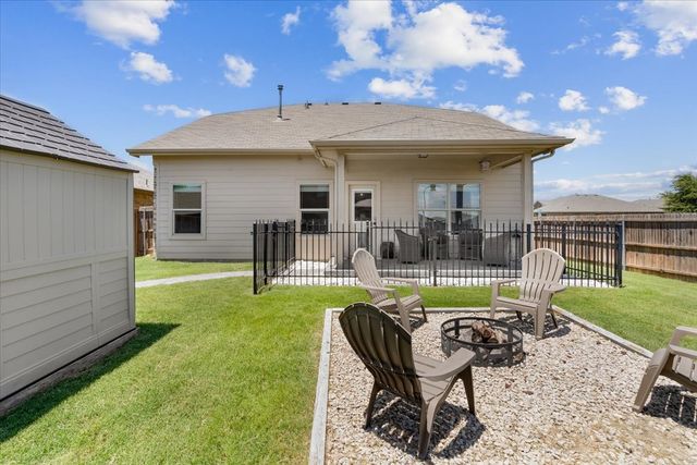 6325 Seagull Lane, Fort Worth, TX 76179