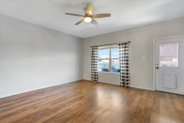 6325 Seagull Lane, Fort Worth, TX 76179