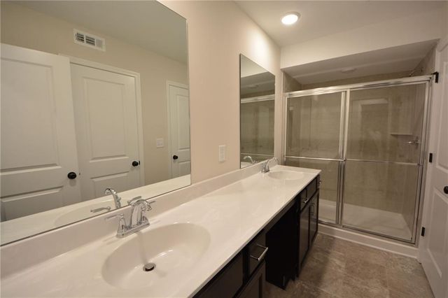 1147 Lucan Lane, Lawrenceville, GA 30043