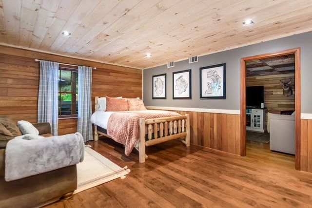 165 Timberwalk Drive, Ellijay, GA 30540