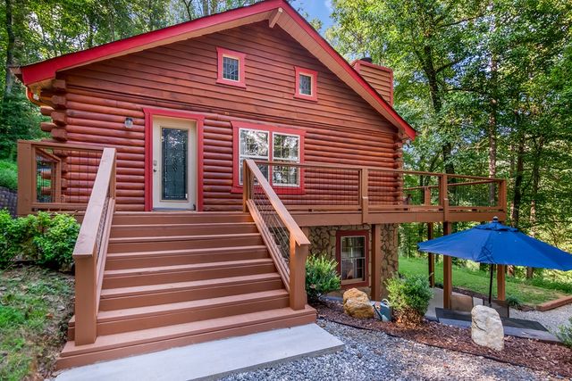 165 Timberwalk Drive, Ellijay, GA 30540