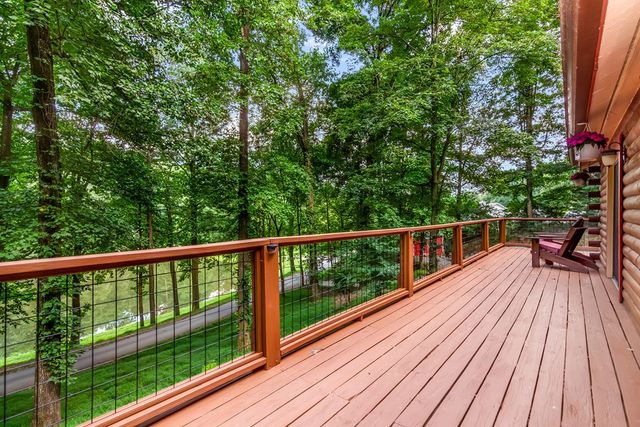 165 Timberwalk Drive, Ellijay, GA 30540