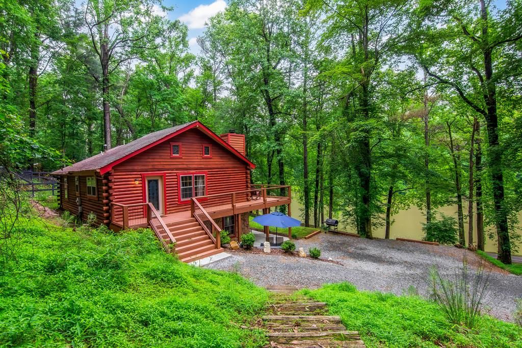 165 Timberwalk Drive, Ellijay, GA 30540
