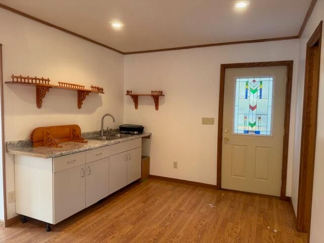 5705 Centerline Road, Newaygo, MI 49337