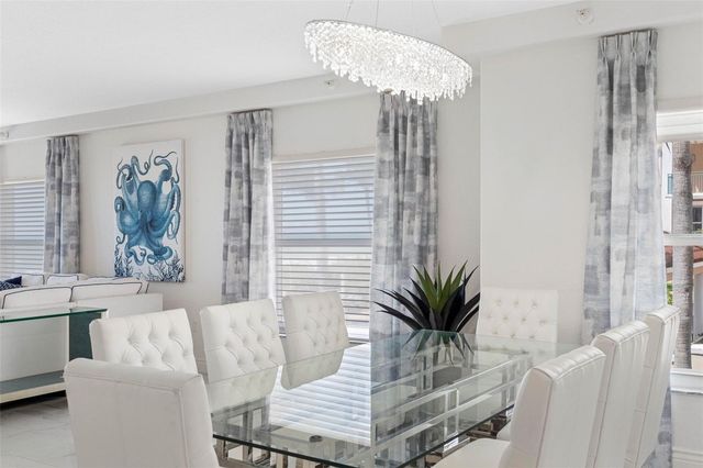 200 121ST AVENUE 104, Treasure Island, FL 33706