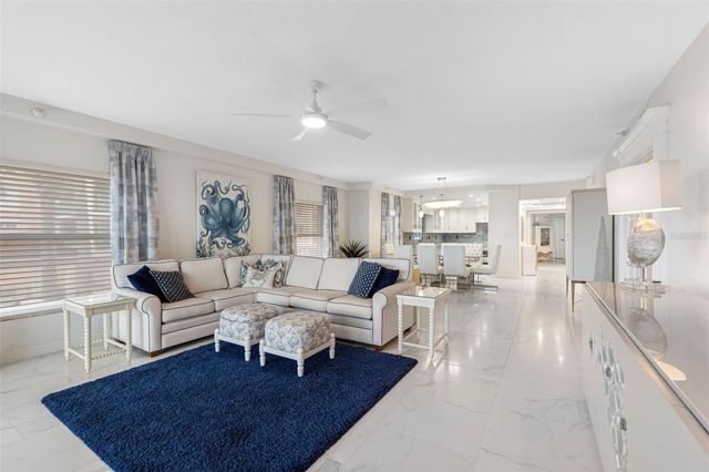 200 121ST AVENUE 104, Treasure Island, FL 33706