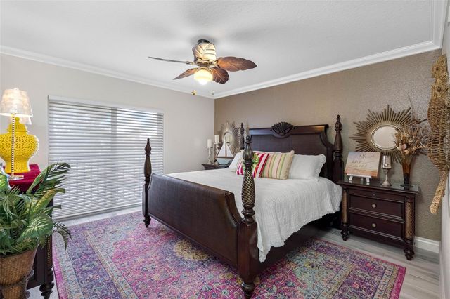 200 121ST AVENUE 104, Treasure Island, FL 33706