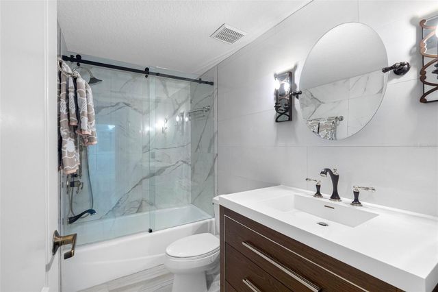 200 121ST AVENUE 104, Treasure Island, FL 33706