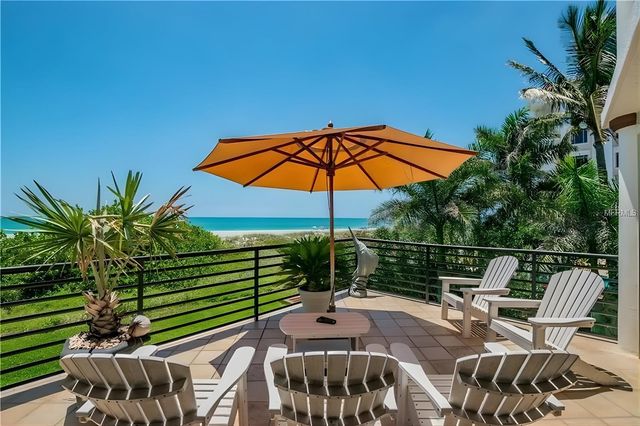 200 121ST AVENUE 104, Treasure Island, FL 33706