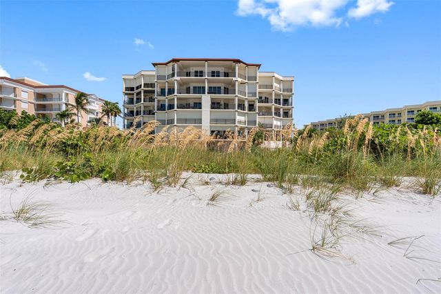 200 121ST AVENUE 104, Treasure Island, FL 33706