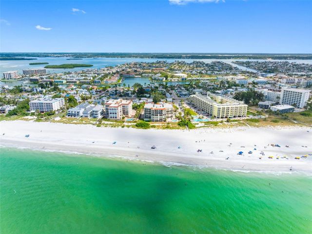 200 121ST AVENUE 104, Treasure Island, FL 33706