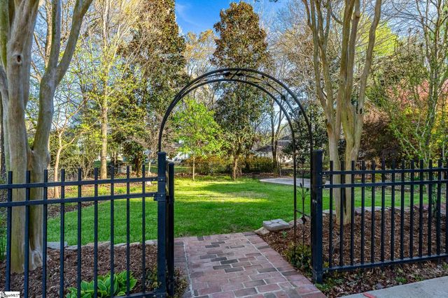 23 Kershaw Court, Greenville, SC 29607