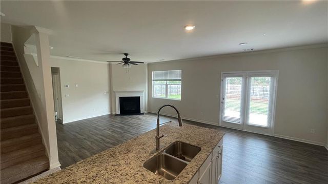 656 Quail Pass, Dawsonville, GA 30534