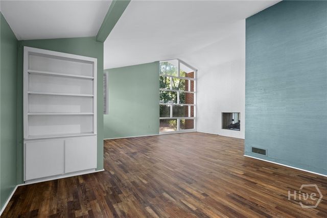 130 Brandywine Road, Savannah, GA 31405