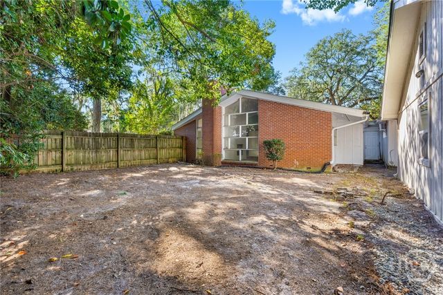 130 Brandywine Road, Savannah, GA 31405