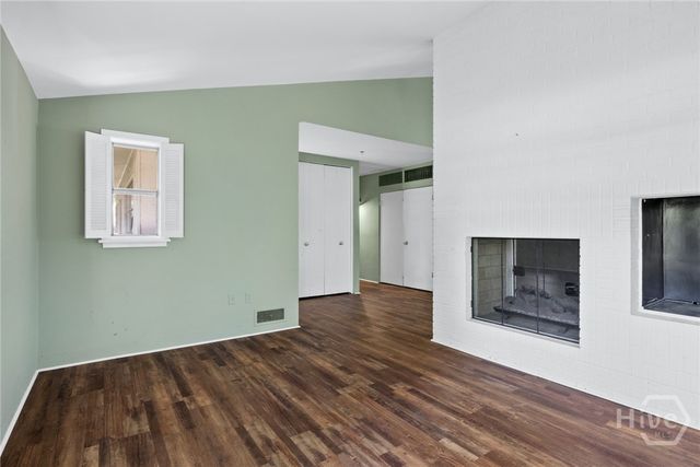 130 Brandywine Road, Savannah, GA 31405