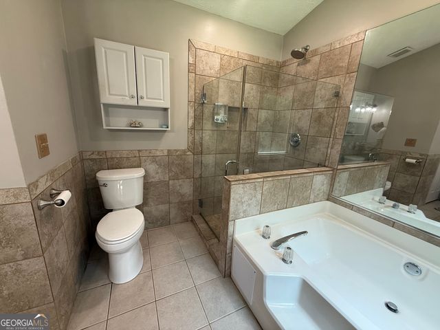 145 London Lane, Sharpsburg, GA 30277