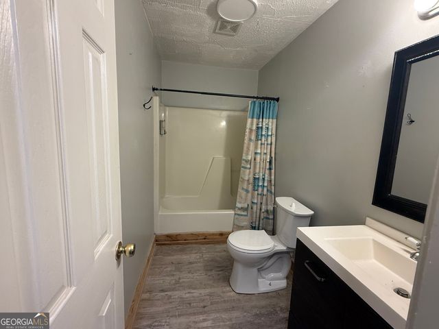 145 London Lane, Sharpsburg, GA 30277