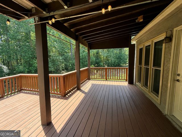 145 London Lane, Sharpsburg, GA 30277
