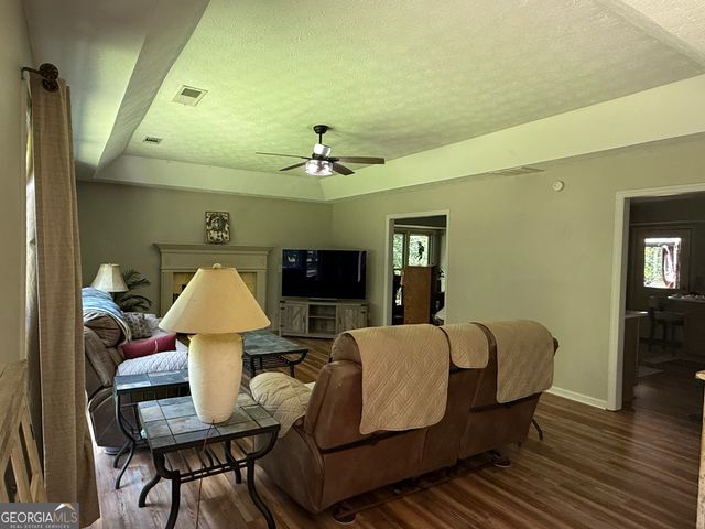 145 London Lane, Sharpsburg, GA 30277