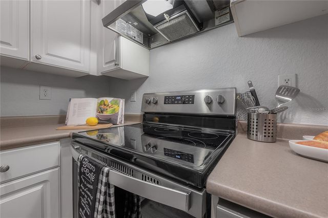 402 S ARMENIA AVENUE 114, Tampa, FL 33609