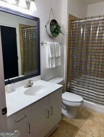 898 Oak Street SW 1414, Atlanta, GA 30310