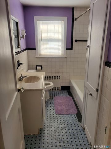 495 New Britain Avenue, Newington, CT 06111