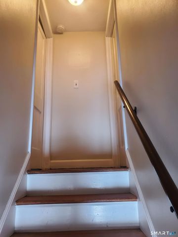 495 New Britain Avenue, Newington, CT 06111