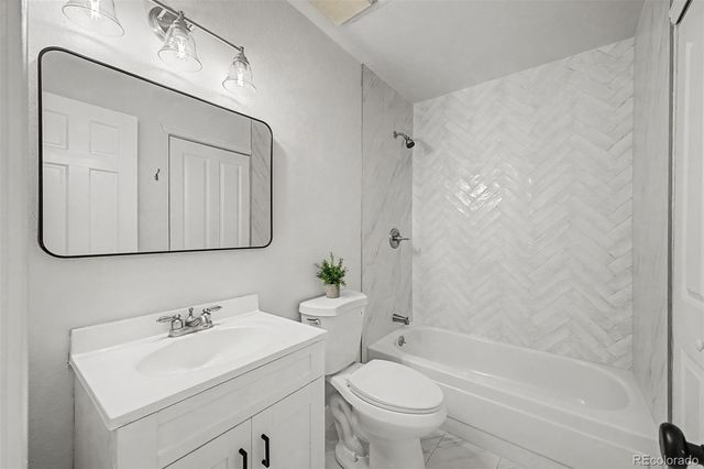 16069 E Radcliff Place B, Aurora, CO 80015