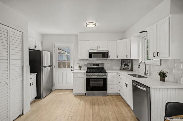 16069 E Radcliff Place B, Aurora, CO 80015