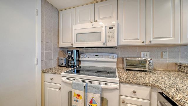 5920 MIDNIGHT PASS ROAD 1003, Sarasota, FL 34242