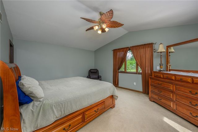 2677 Summit Road, Akron, OH 44321
