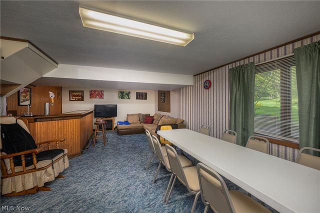 2677 Summit Road, Akron, OH 44321