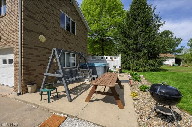 2677 Summit Road, Akron, OH 44321